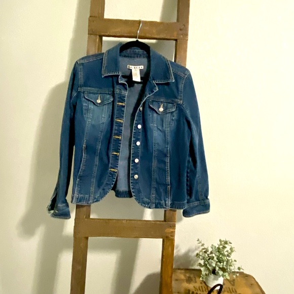 Ami Jackets & Blazers - A.M.I. Jean jacket sz medium